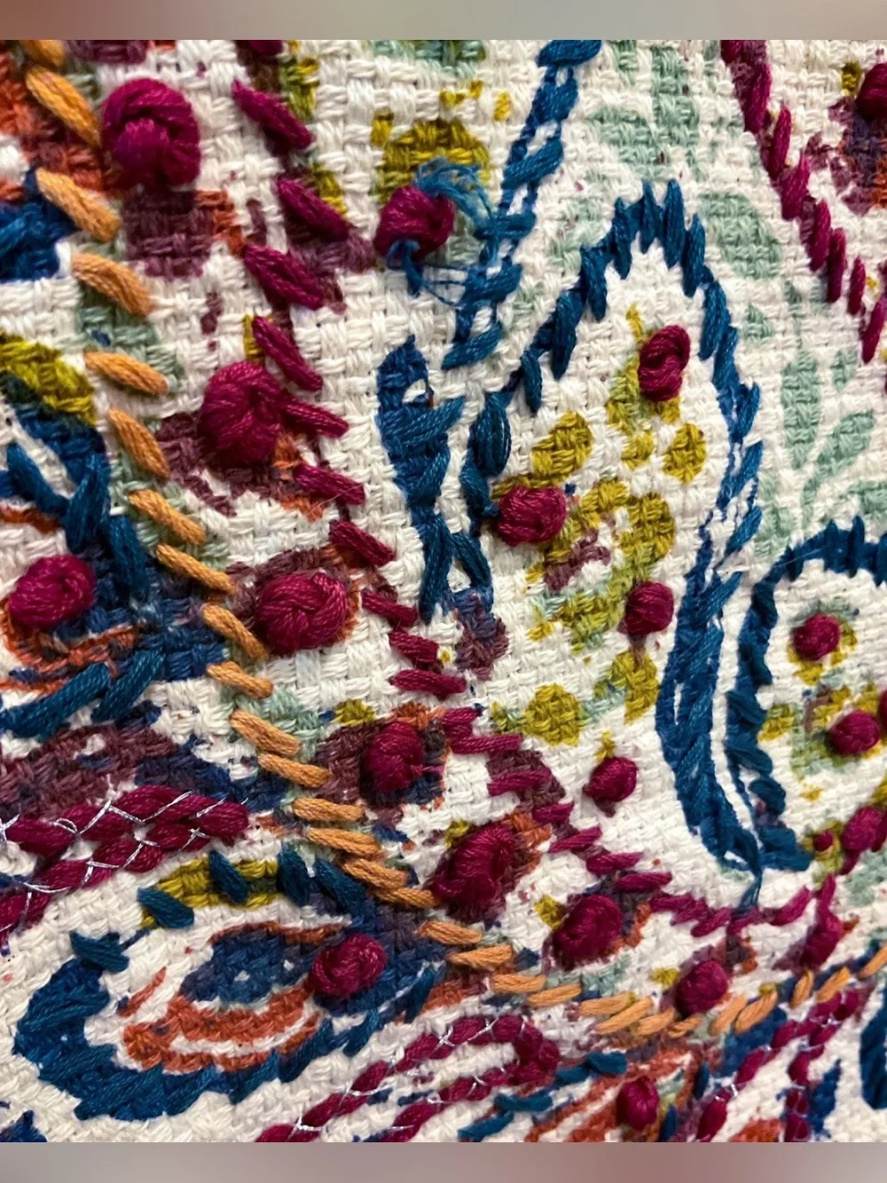 Cynthia Rowley Table Runner Embroidered Paisley Print